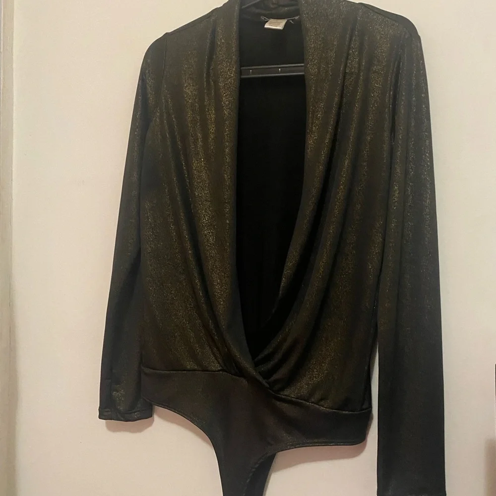 Arden B Womens Black Long Sleeve Plunging Neck Bodysuit Stretchy Size L - Picture 4 of 5